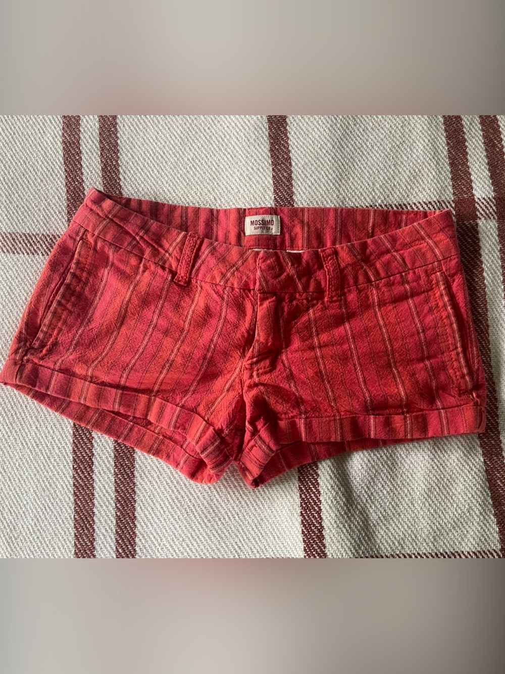 Mossimo Supply Co. Red Striped Women’s Shorts